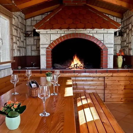 Dalibor 1870 아파트