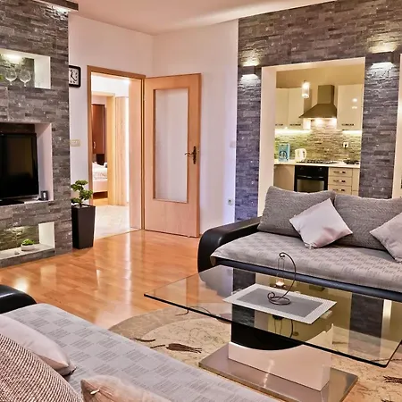 Dalibor 1870 Apartment