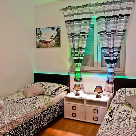 Dalibor 1870 Apartamento