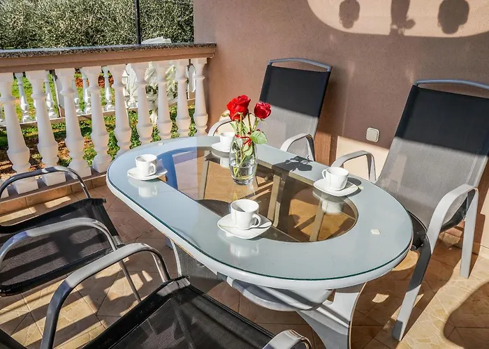 Apartment Dalibor 1870 *